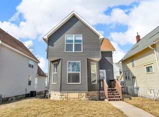 1648 A Ave NE, Cedar Rapids, IA 52402