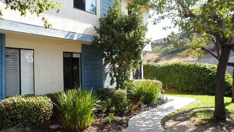 1st image of 3170 Reo Dr Unit D