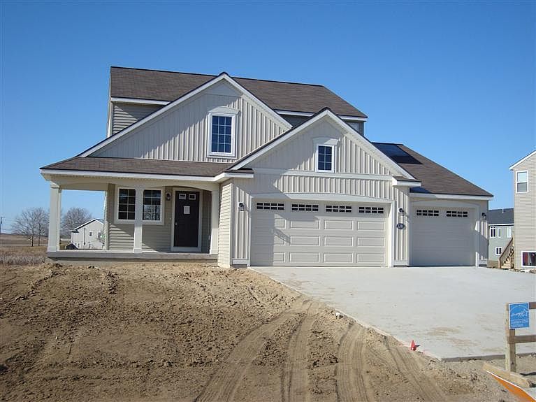 1st image of 3241 Jamesfield Dr SW