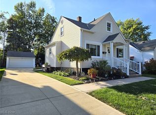 1652 Temple Ave, Mayfield Heights, OH