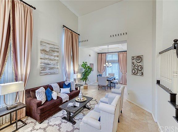 5th image of 27439 Whitefield Pl