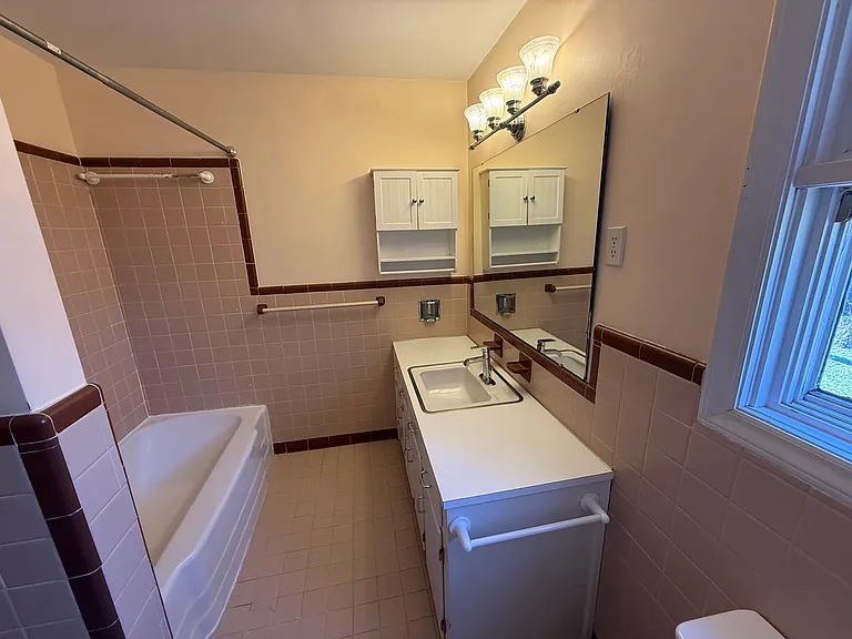 5026 Allison Ave — Photo 10