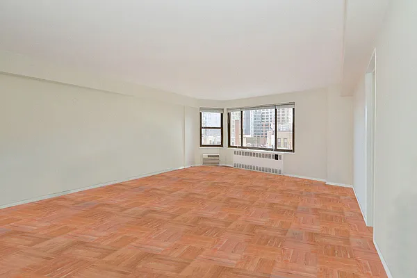 Sold by Level Group | media 2