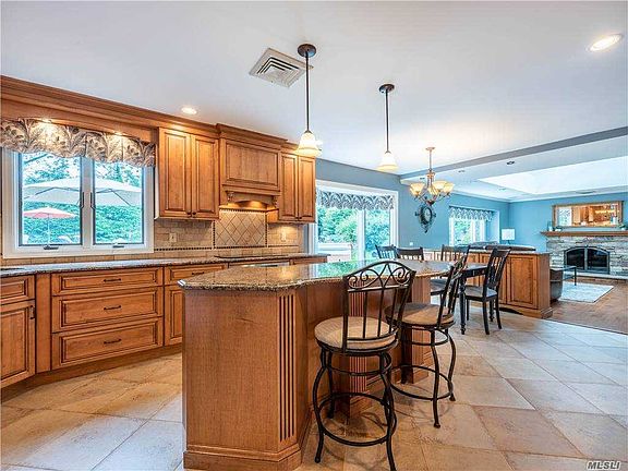 2nd image of 21 Foothill Ln