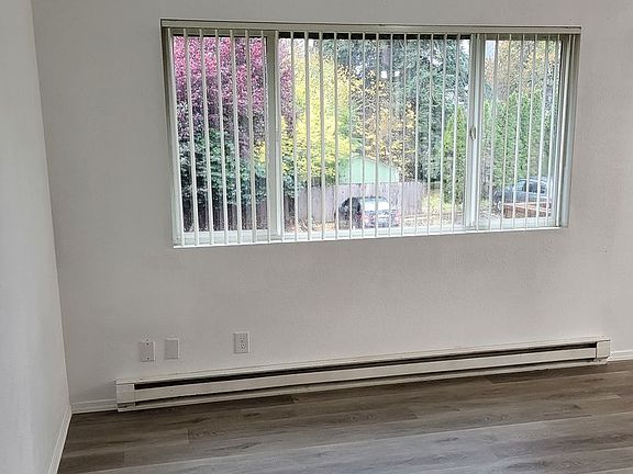 5th image of 3343-3345 Crawford St SE #12