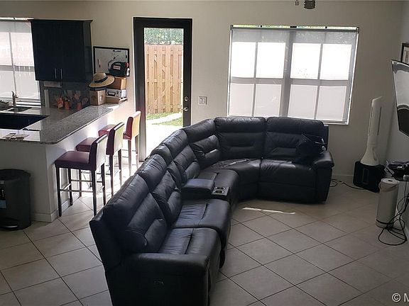 4th image of 12300 S Village Cir #12300