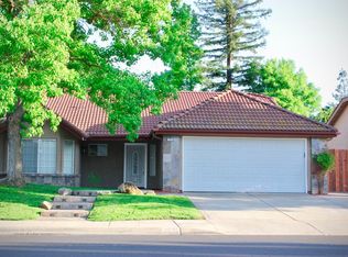 2520 Stuart Ave, Clovis, CA 93611