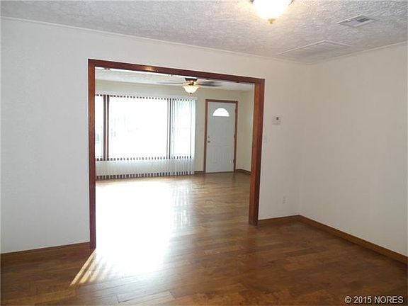 3rd image of 504 N Garfield Ave