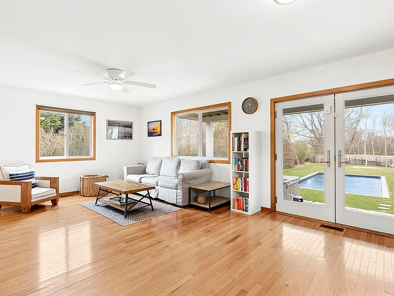 323 Flamingo Ave — Photo 15