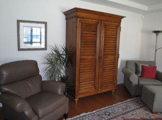 2735 Saint James Rd, Belmont, CA 94002