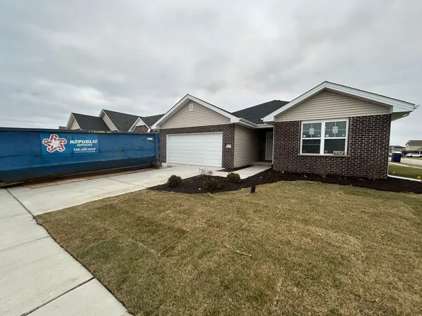 6174 Park View Dr, Bourbonnais, IL 60914