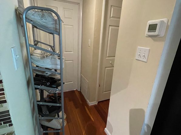 4955 Americana Dr APT 104, Annandale, VA 22003