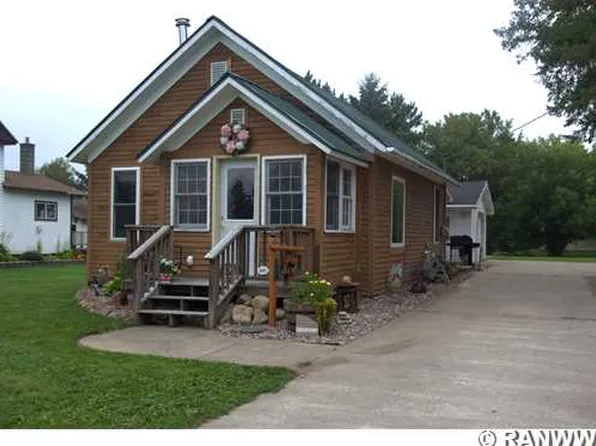 607 W Poplar Ave, Cameron, WI 54822