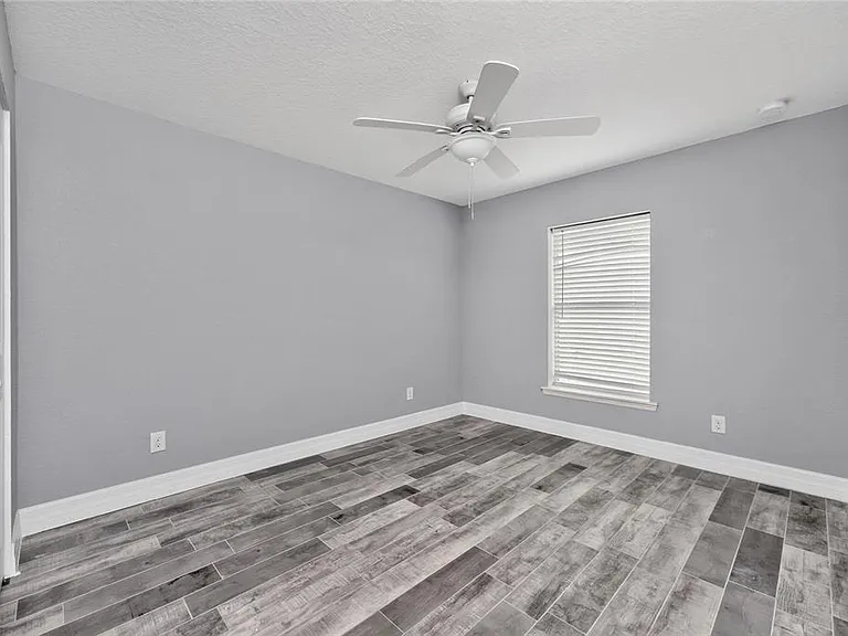 310 Albatross Rd — Photo 32