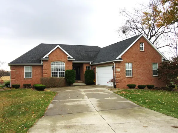 3939 Blohm Rd, Monroe, MI 48161