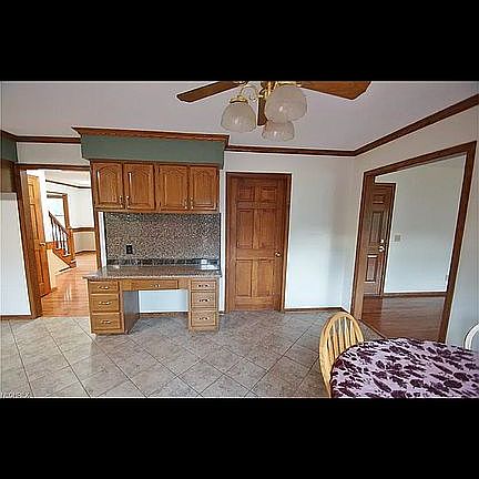 4th image of 6385 Oakbridge Ave NW