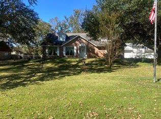 303 Chimney Rock St, Lufkin, TX 75904