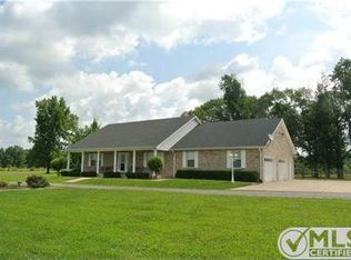 1622 Rock Bridge Rd, Bethpage, TN 37022