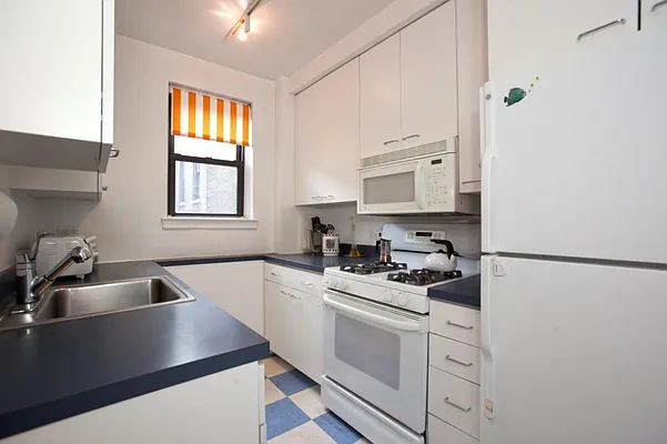 Sold by Olshan Realty | media 12