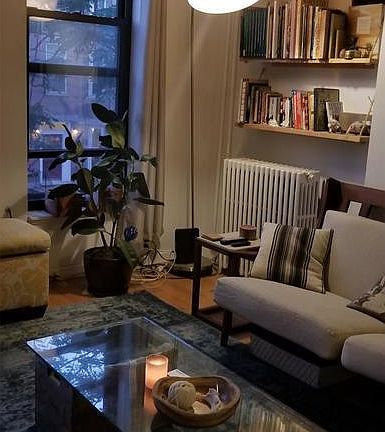 4th image of 560 Morgan Ave APT 2F