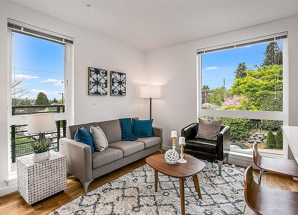 1st image of 750 11th Ave E Unit 305
