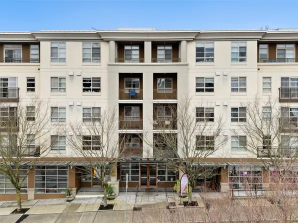 111 108th Avenue NE #413, Bellevue, WA 98004