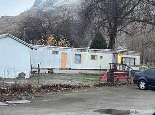 204 Davis Ave., Brewster, WA 98812