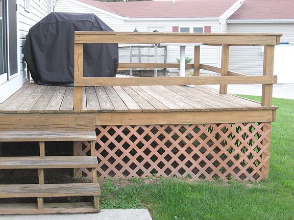 Rear deck