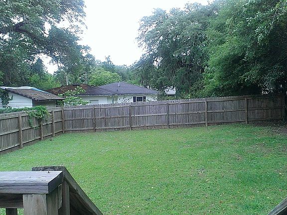 5th image of 3420 Zillah St