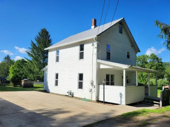 25 Elm St, Youngsville, PA 16371