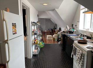 141 Harbord St #0, Toronto, ON M5S1H1