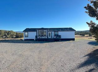 10 N 3133rd, Vernon, AZ 85940