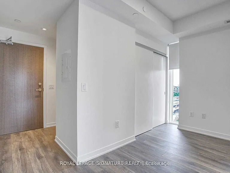 20 Richardson St #1007 — Photo 13