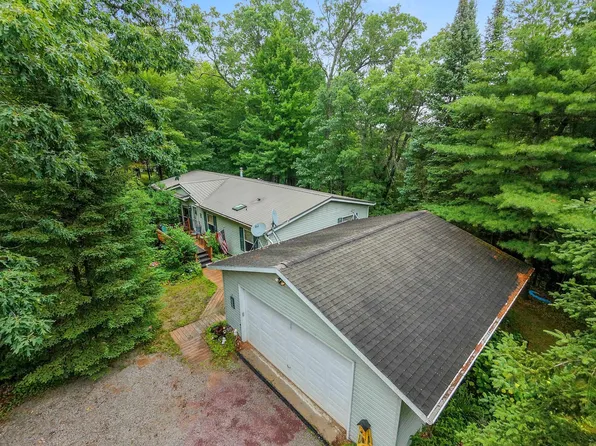 W12443 Senator Lake Ln, Crivitz, WI 54114