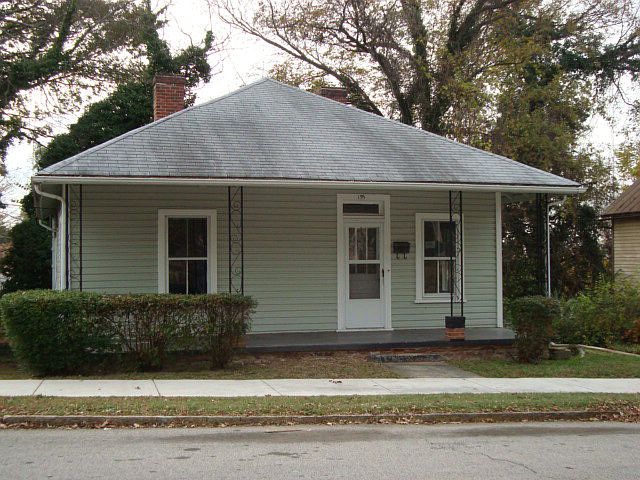 1st image of 155 Holbrook St