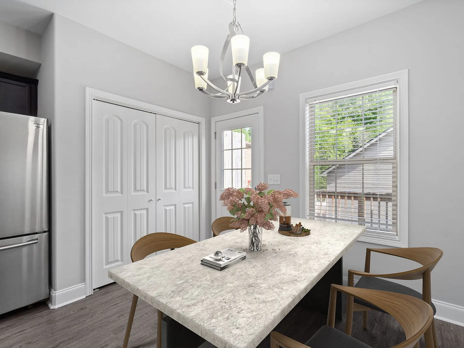 Biltmore Luxury Townhomes — Photo 4