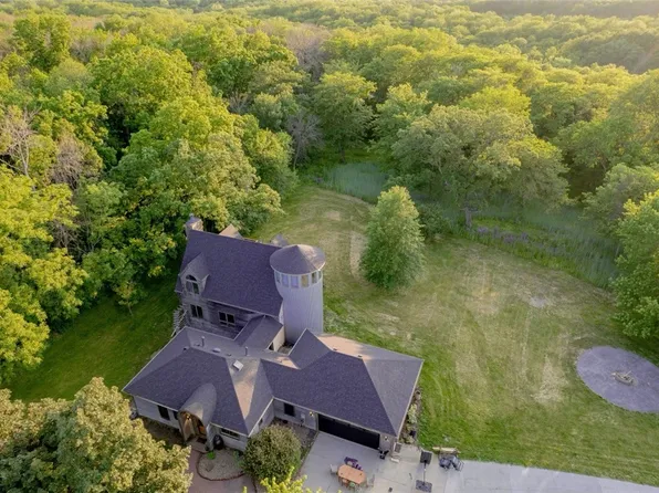33873 S Avenue Ave, Adel, IA 50003