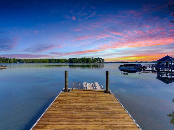 Lake Murray Waterfront Chapin Real Estate 13 Homes For Sale Zillow