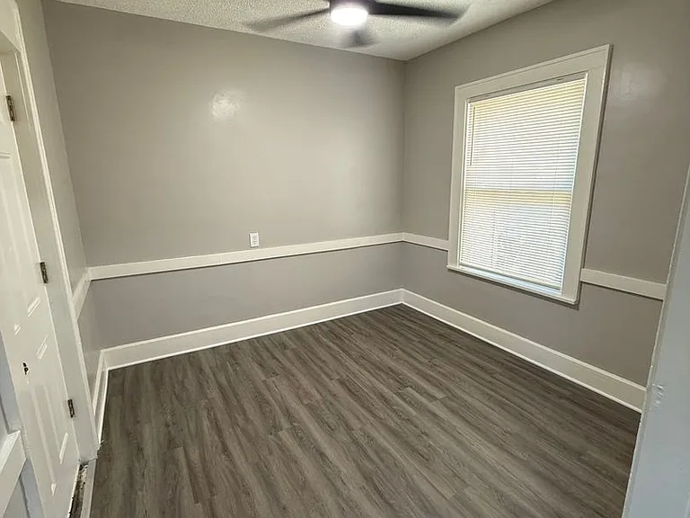 227 Crandall Ave — Photo 4