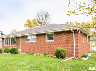 1300 Illinois St, Pekin, IL 61554