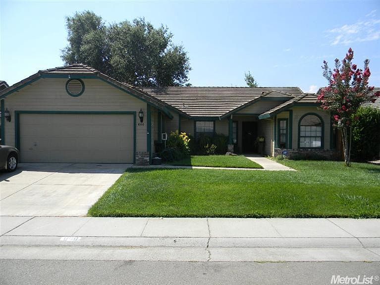 1st image of 660 Pestana Dr