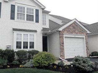 267 Park Ridge Dr, Easton, PA 18040
