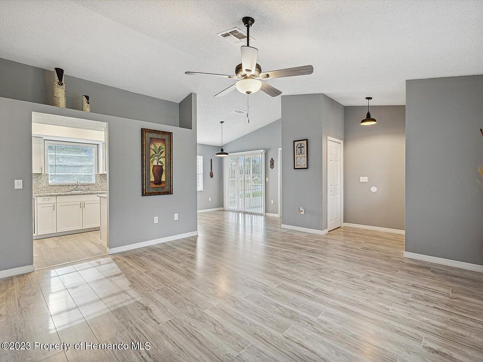 7076 Covewood Dr, Spring Hill, FL 34609 | Zillow