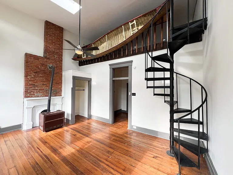 1317 Main St — Photo 6