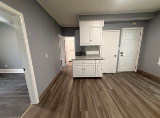 25 Esther St #1, Worcester, MA 01607