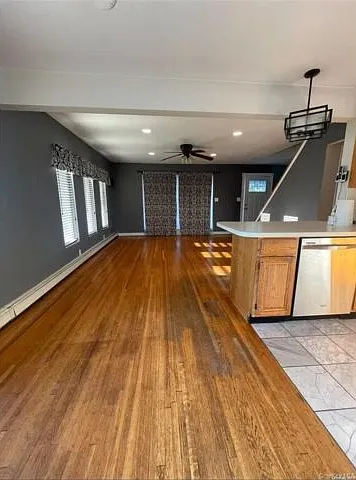 5 bed, 3.0 bath, 1190 sqft, $5,100 — Photo 3