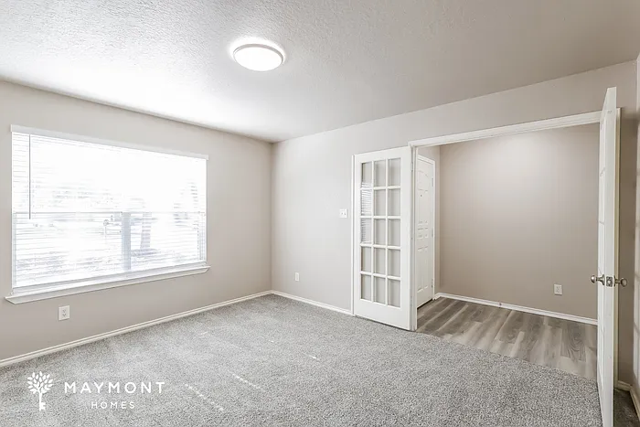 11233 Forest Pass Ct — Photo 9