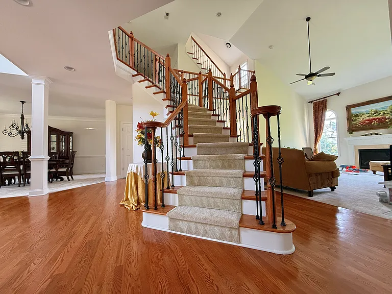 525 Elan Hall Rd — Photo 17