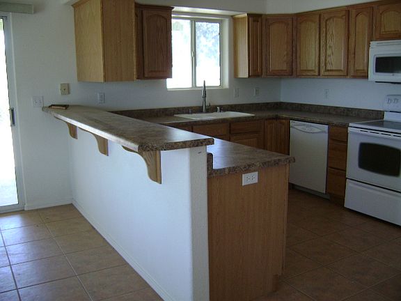 2nd image of 6571 Hershey Way