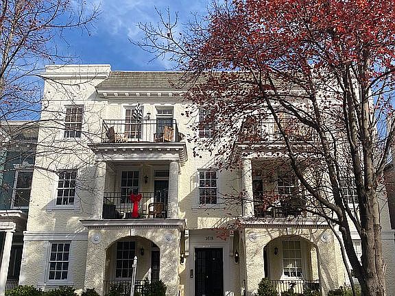 2nd image of 1618 Park Ave #U3b